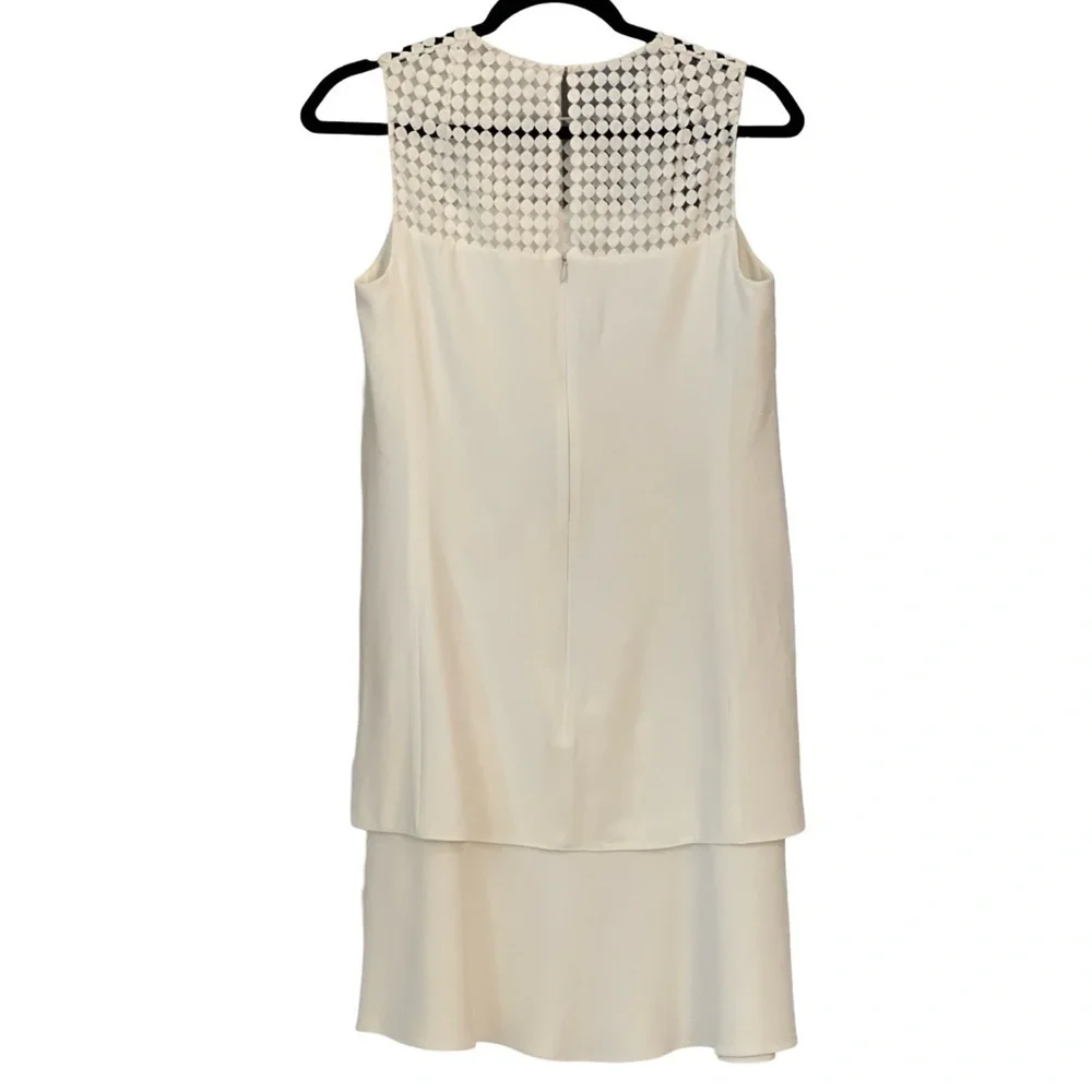 AKRIS Punto White Embroidered Dress NWOT Size 4 - Picture 4 of 16